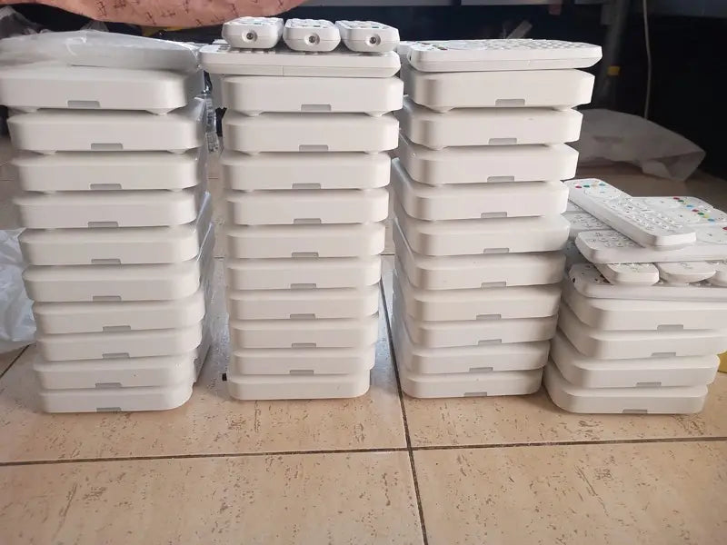 Imported Etisalat Smart Android TV Box – 4K True Quality for Any LED TV